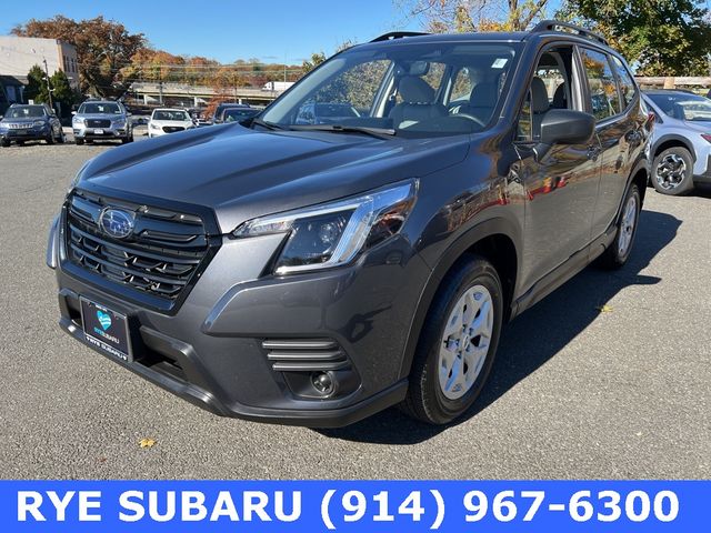 2022 Subaru Forester Base