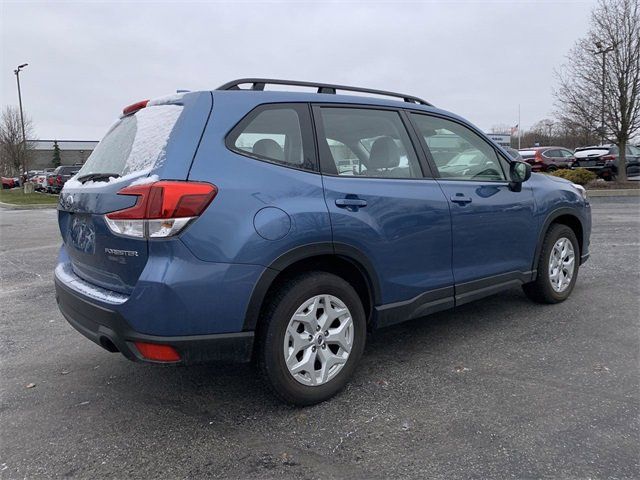 2022 Subaru Forester Base