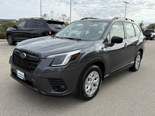 2022 Subaru Forester Base