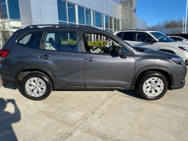 2022 Subaru Forester Base