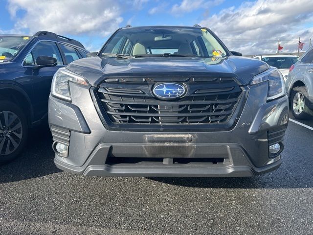 2022 Subaru Forester Base