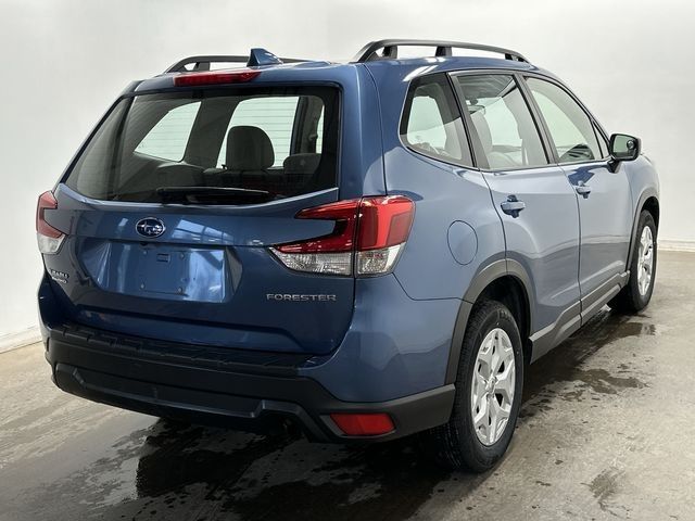 2022 Subaru Forester Base