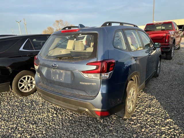 2022 Subaru Forester Base