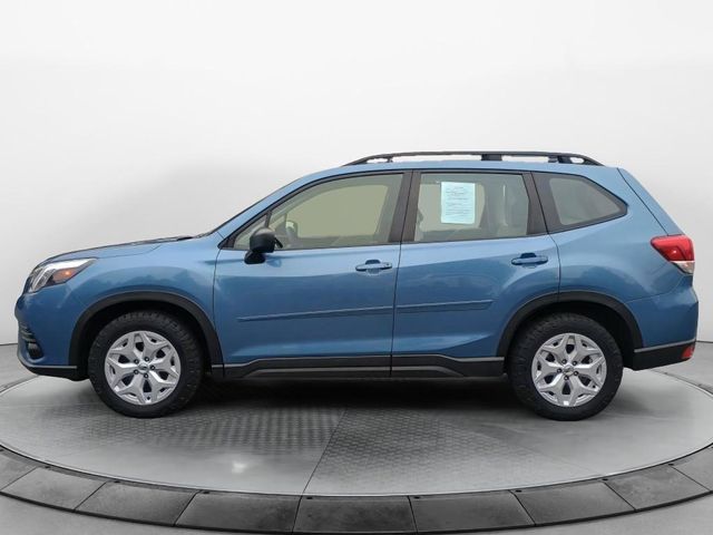 2022 Subaru Forester Base