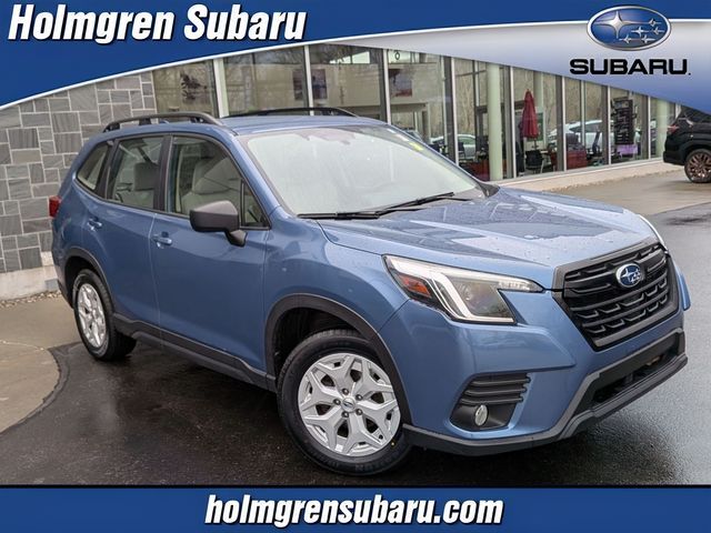 2022 Subaru Forester Base