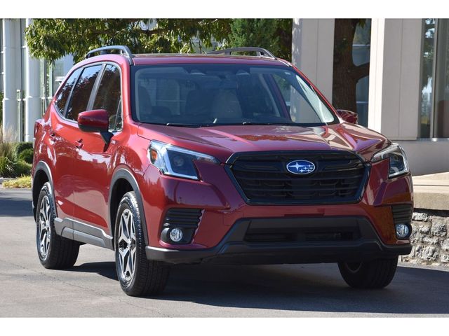 2022 Subaru Forester Premium