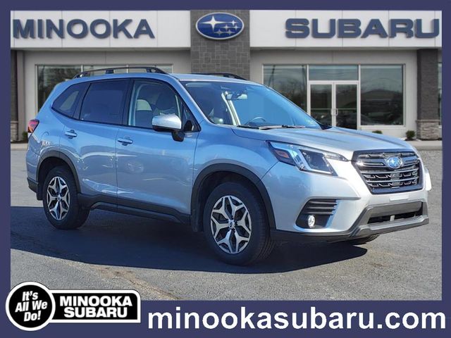 2022 Subaru Forester Premium