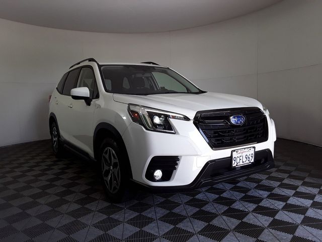 2022 Subaru Forester Premium