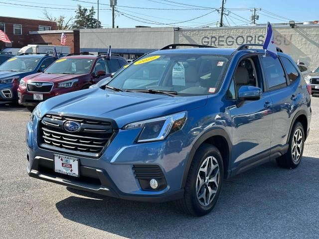 2022 Subaru Forester Premium