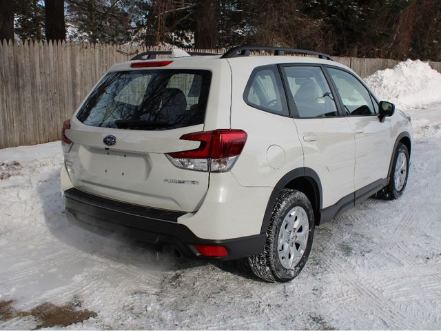 2022 Subaru Forester Base