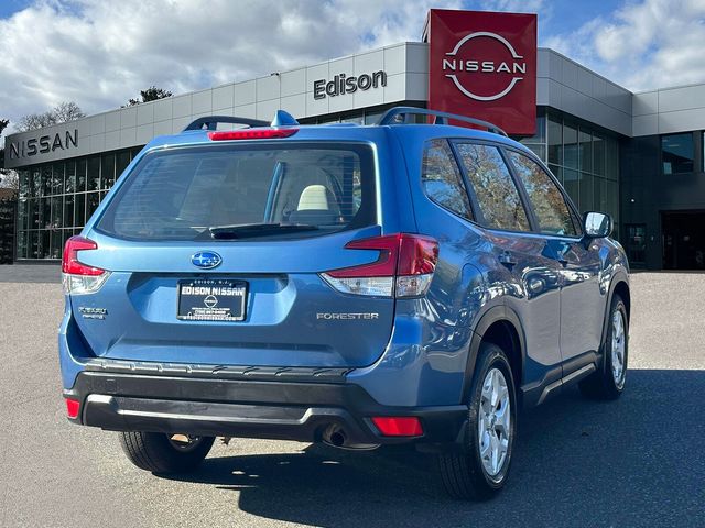 2022 Subaru Forester Base