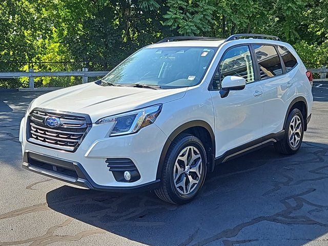 2022 Subaru Forester Premium