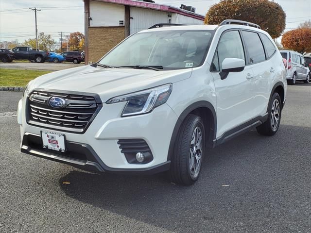 2022 Subaru Forester Premium