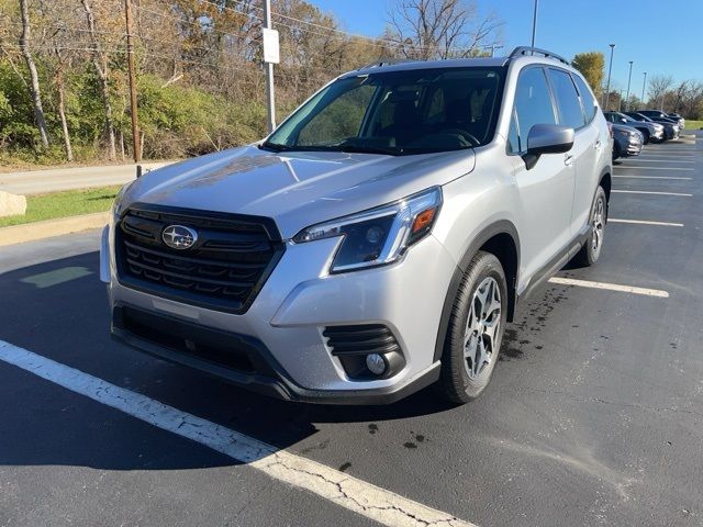 2022 Subaru Forester Premium