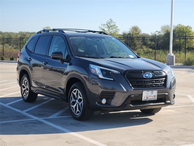 2022 Subaru Forester Premium