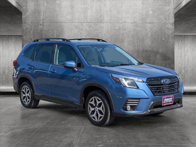 2022 Subaru Forester Premium