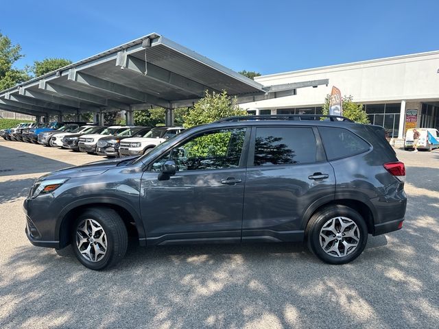 2022 Subaru Forester Premium