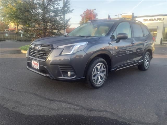 2022 Subaru Forester Premium