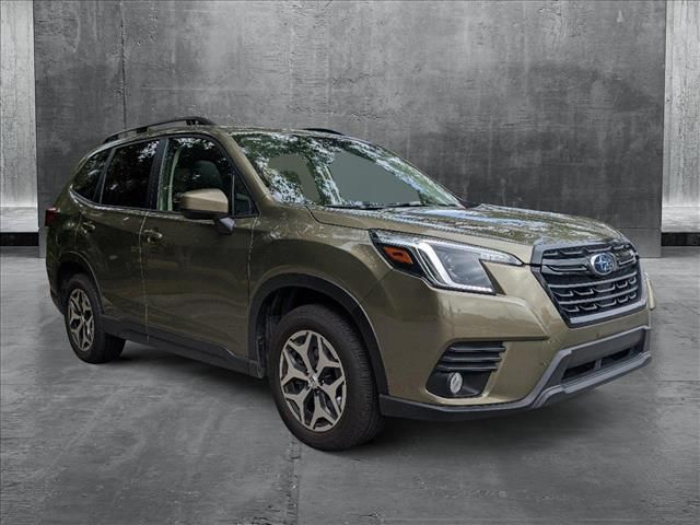 2022 Subaru Forester Premium