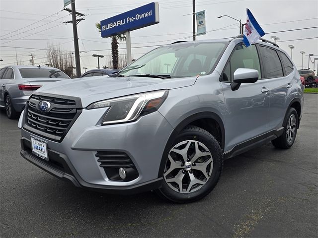 2022 Subaru Forester Premium