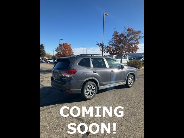 2022 Subaru Forester Premium