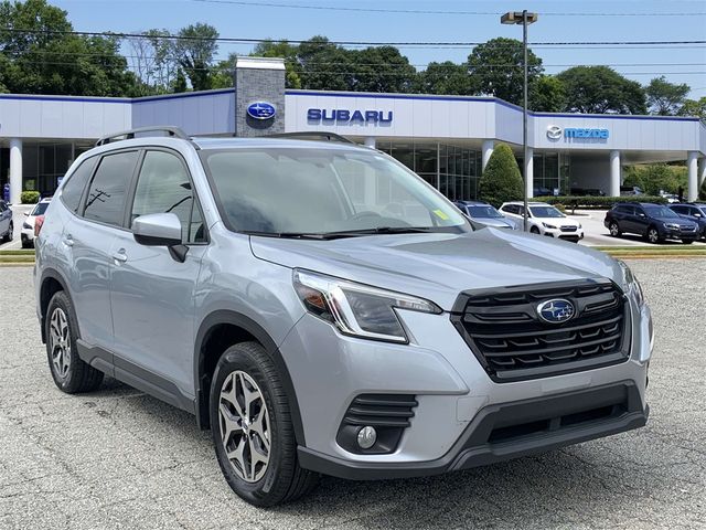 2022 Subaru Forester Premium