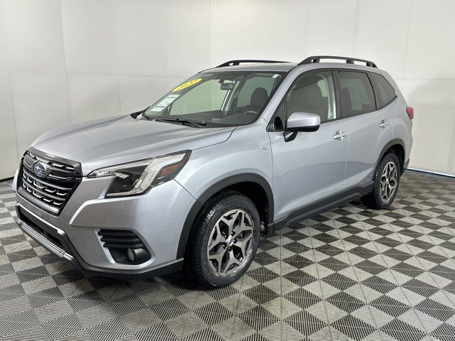 2022 Subaru Forester Premium