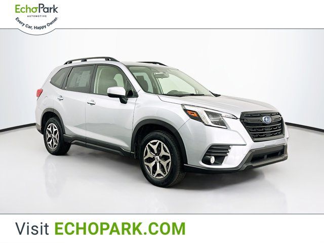 2022 Subaru Forester Premium