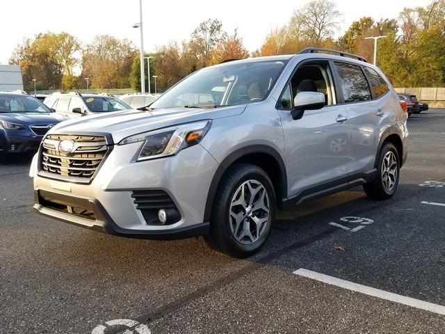 2022 Subaru Forester Premium