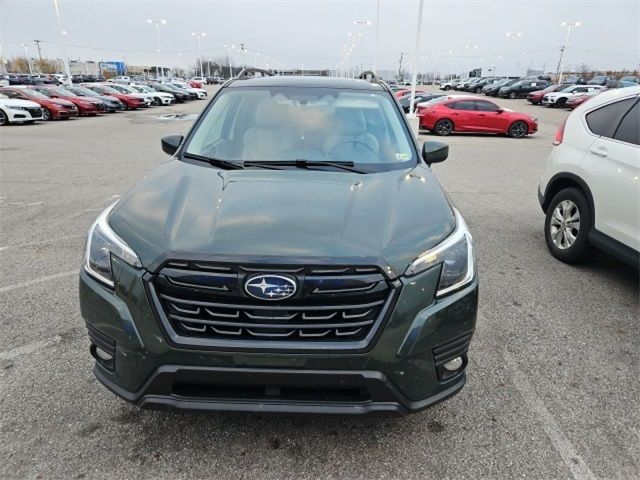 2022 Subaru Forester Premium