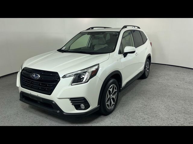 2022 Subaru Forester Premium