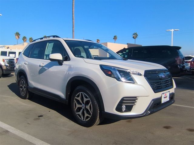 2022 Subaru Forester Premium