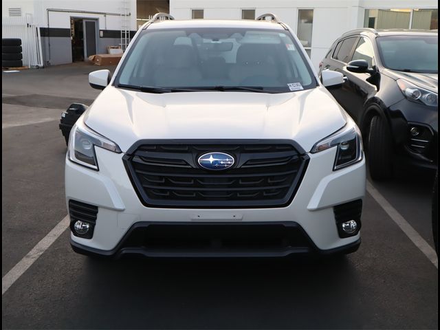 2022 Subaru Forester Premium