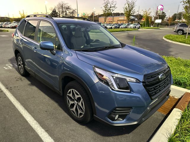 2022 Subaru Forester Premium