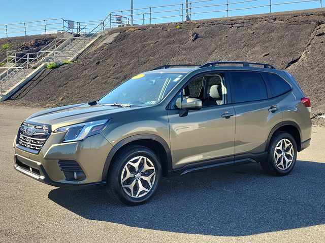 2022 Subaru Forester Premium