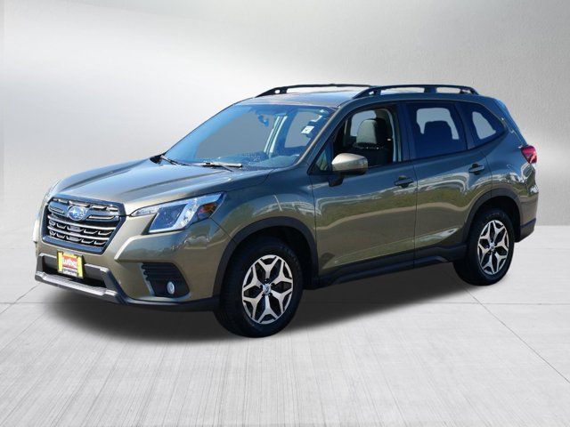 2022 Subaru Forester Premium