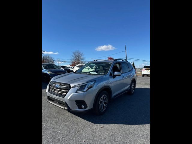 2022 Subaru Forester Premium