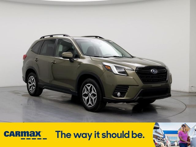 2022 Subaru Forester Premium