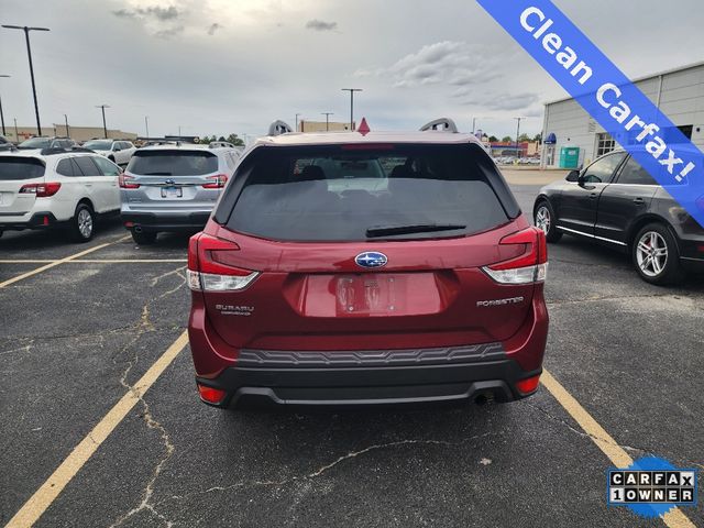 2022 Subaru Forester Premium