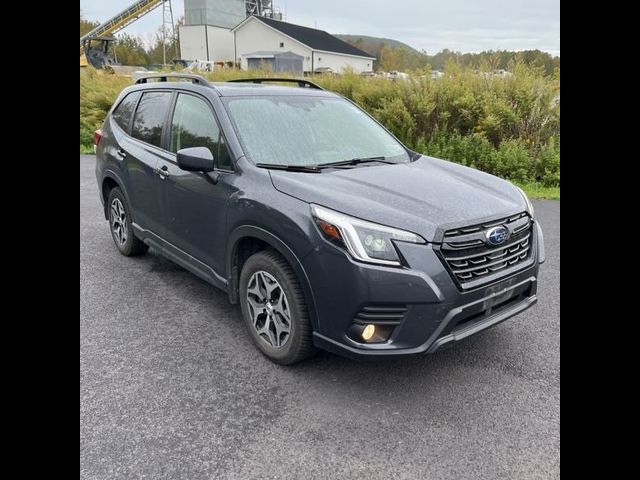 2022 Subaru Forester Premium