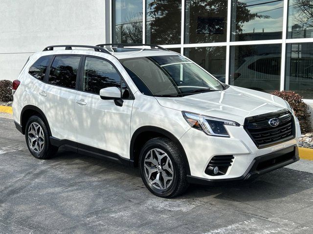 2022 Subaru Forester Premium