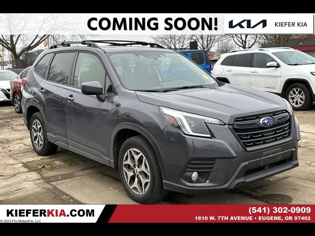 2022 Subaru Forester Premium