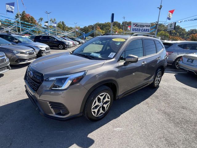 2022 Subaru Forester Premium