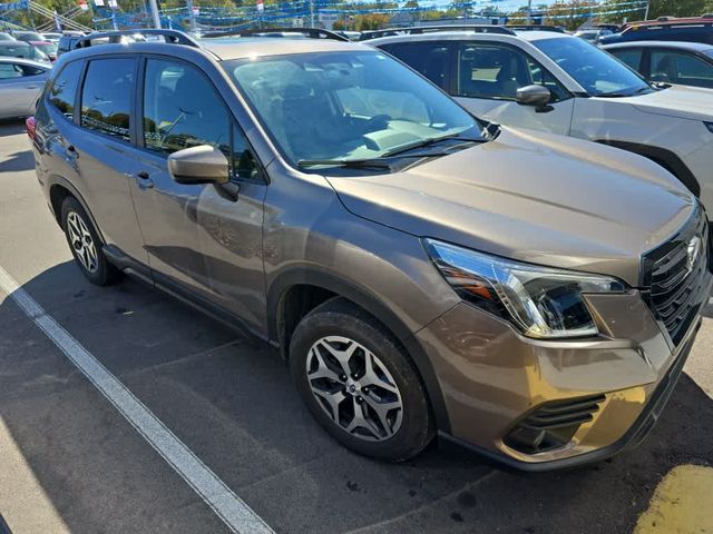 2022 Subaru Forester Premium