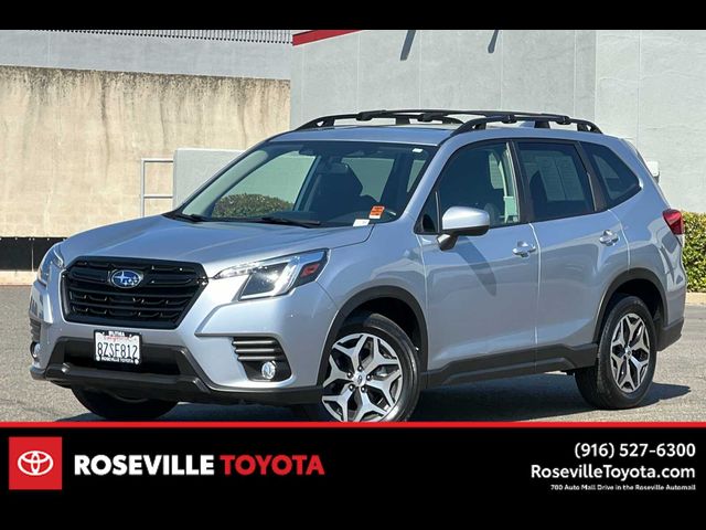 2022 Subaru Forester Premium