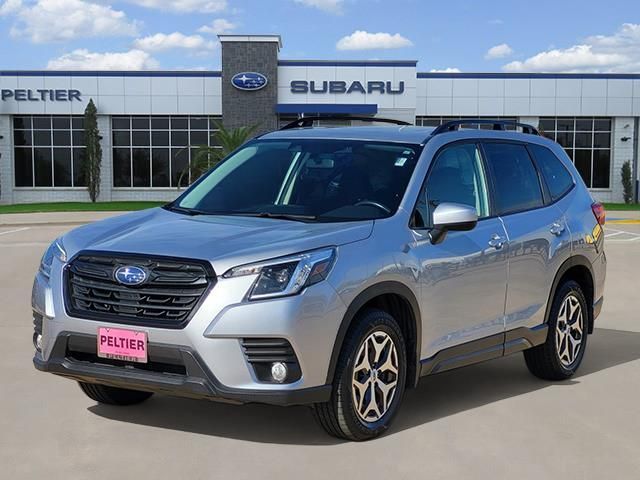 2022 Subaru Forester Premium