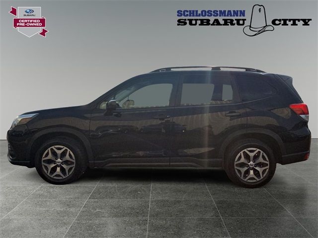 2022 Subaru Forester Premium