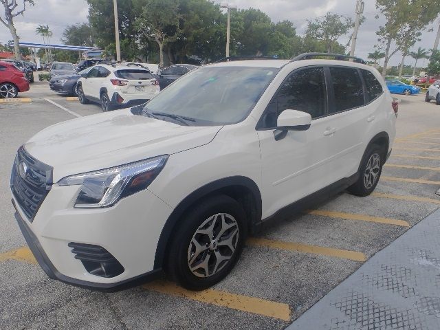 2022 Subaru Forester Premium