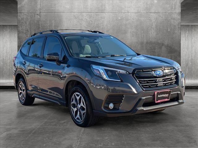 2022 Subaru Forester Premium