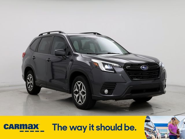 2022 Subaru Forester Premium